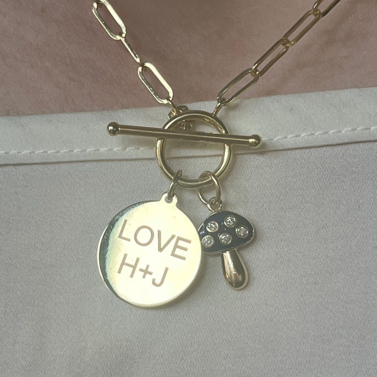 Paperclip Link Chain with Toggle and Disc Pendant - Engravable